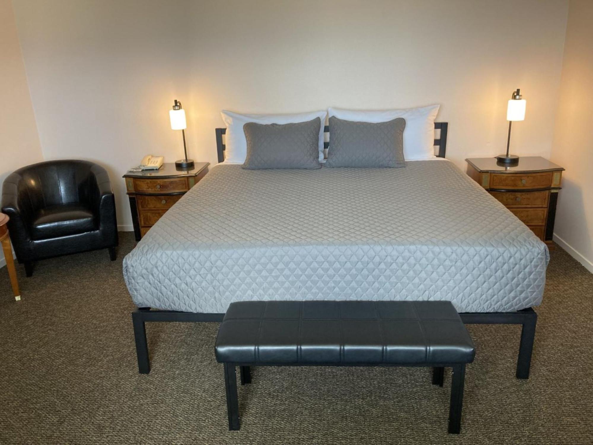 Coast Riders Inn San Simeon Room photo